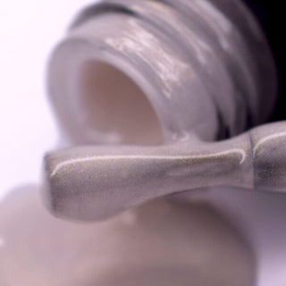 UV/LED гель-лак для ногтей PNB 100 "PEARLY DOWN" 8ml