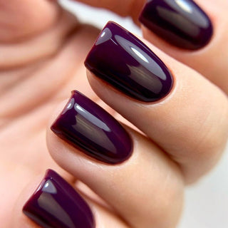 UV/LED Gel Polish Nagellack PNB  364  "Elegant Aubergine "8ml