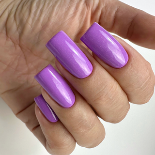 UV/LED Gel Polish Nagellack PNB Juicy Spark, Grape Shimmer, 8ml